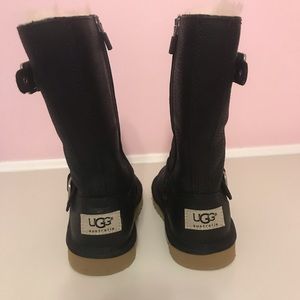 Toddler/young girl size 11 Ugg boots